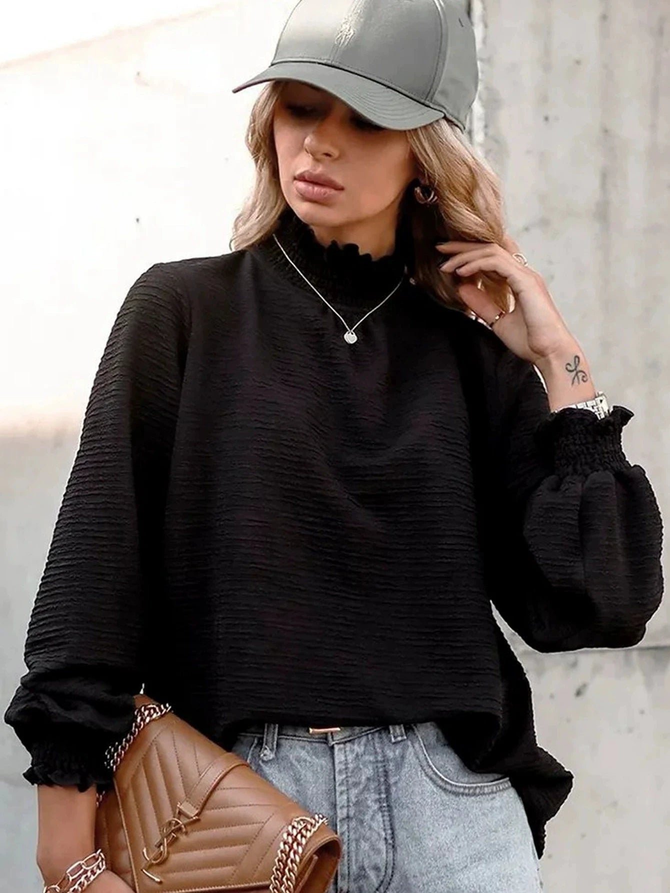 Chemise élégante automnale à col montant