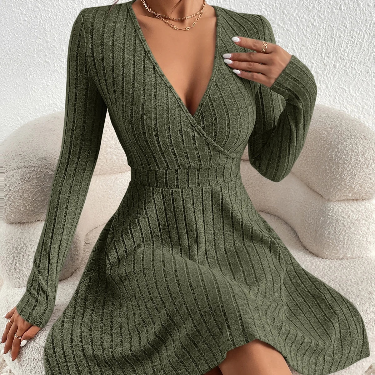 Aurora Chic Robe pull moulante sexy